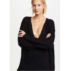 Free People Deep V neck l Oversized Knit Sweater lightweight XL Black